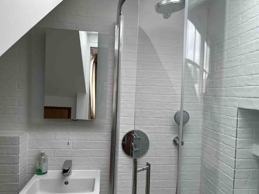 Cb53 Tower Bridge Townhouse 2 Bathrooms & Free Parking London Exterior photo